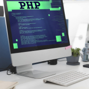 Desarrollo y servicios de TI